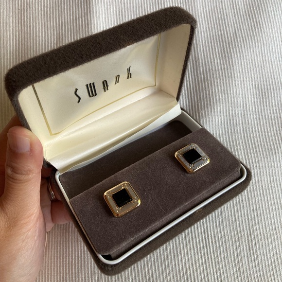 Vintage Swank mens square cuff links with original box - Picture 2 of 14